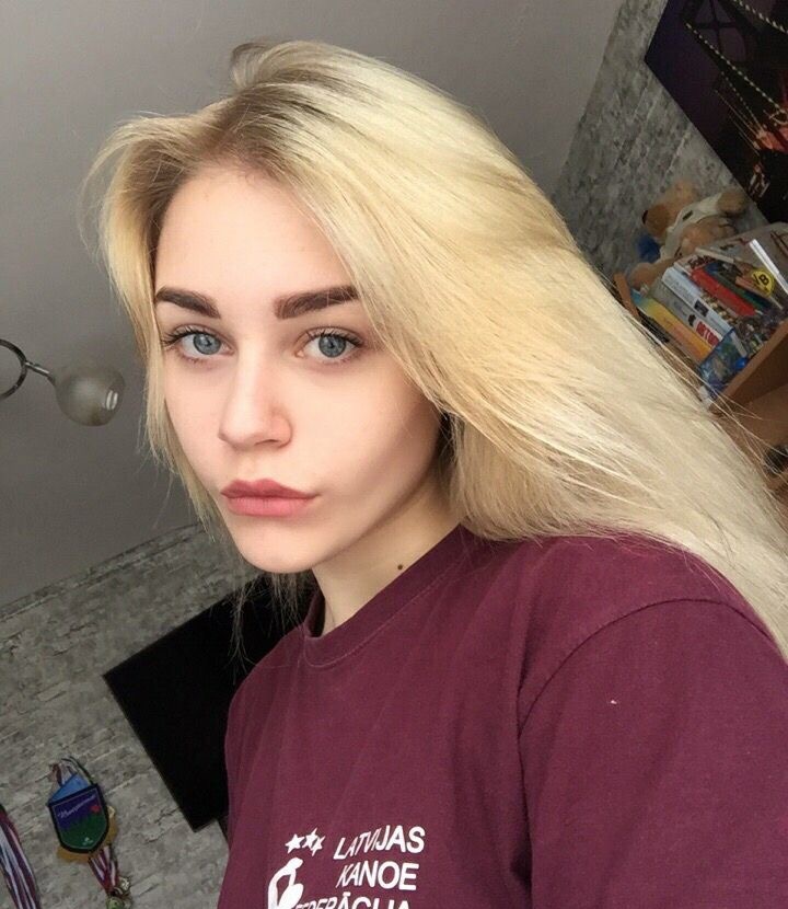 Маша привлекательная девушка из Редкино цена от 10000 руб