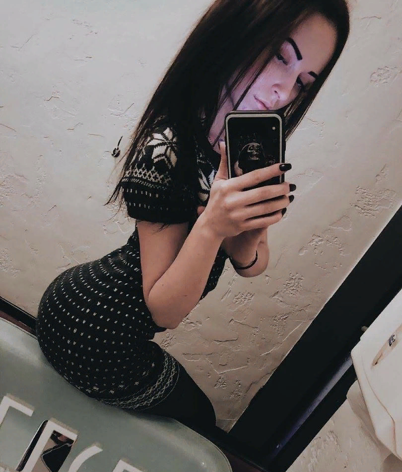 Люда привлекательная девушка из Редкино цена от 3500 руб