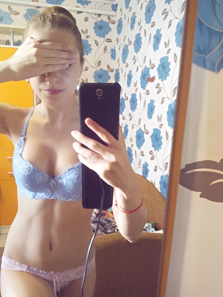 Индивидуалка Карина, доступна для личного знакомства от 3000 руб